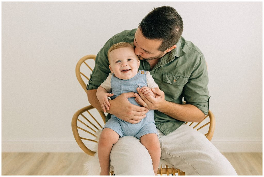 dad with toddler